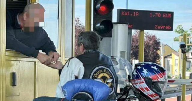 074c7569 cf62 420b ac23 e918a2f0da50