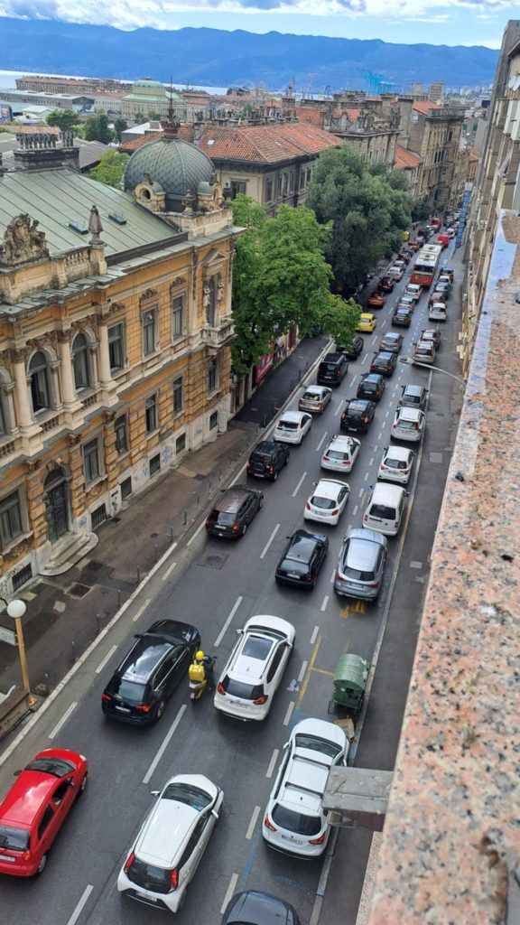 0d71a40c 96da 41ca 8c34 4f27961c83bb