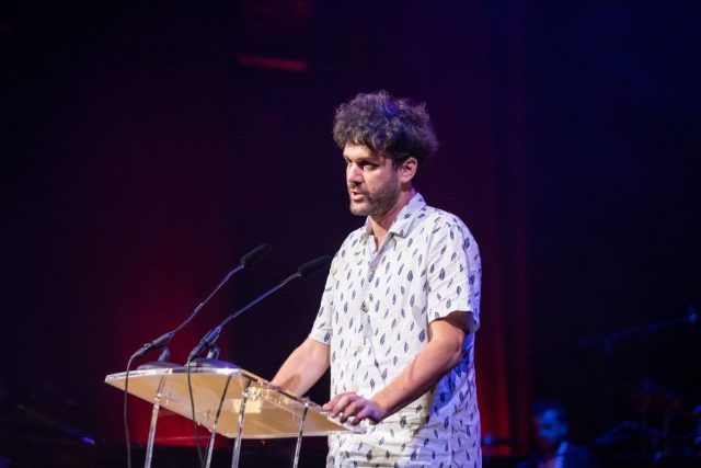 b33a32c7 0c99 5d7f 96c9 284592e05447