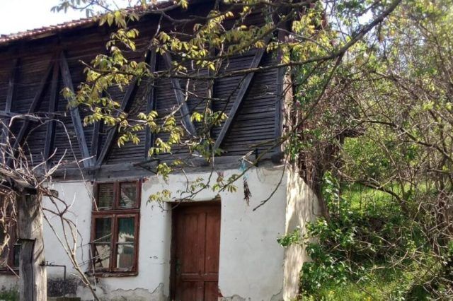 1498756 kuca nekretnine ls