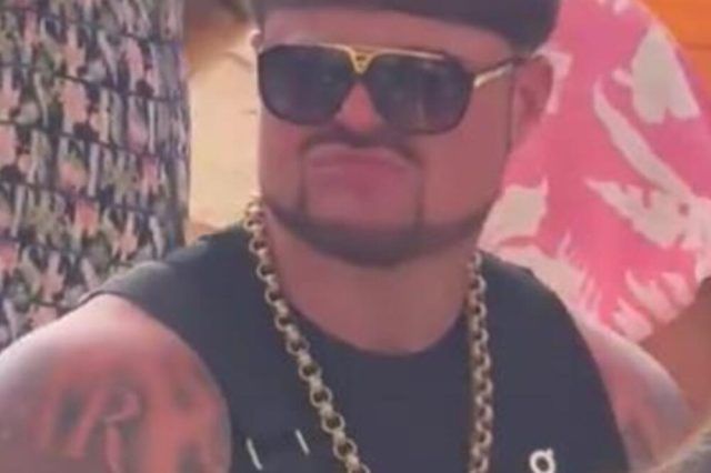 1574562 screenshot 12 ls