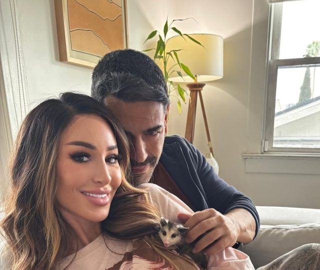 Happy Easter! Can you find the tiny little face in this picture Comment below what animal you th