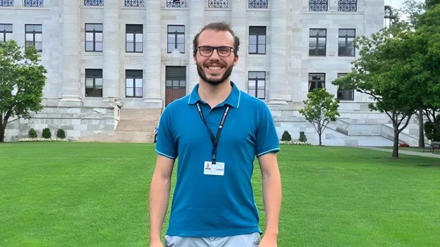 ezgif 49d9f86b08894b