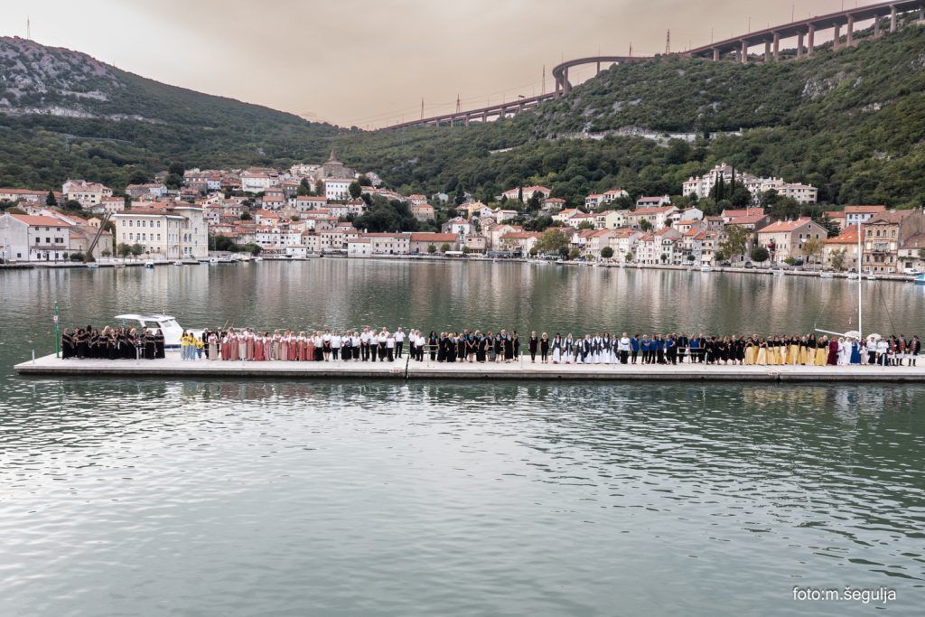 546230775 3043381745836569 8055805157158003161 n