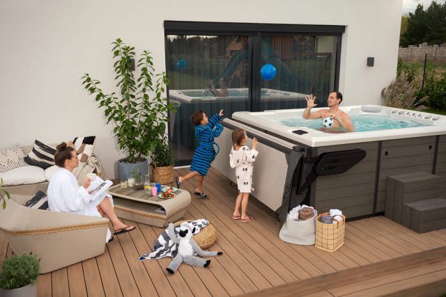 Canadian Spa Internatonal hidromasazni bazen Darling hybrid