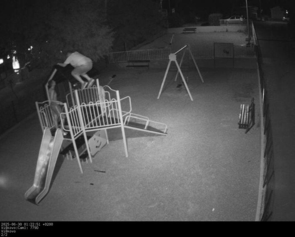 c247bb50 88f4 4bee 967c 3534f937c2a6