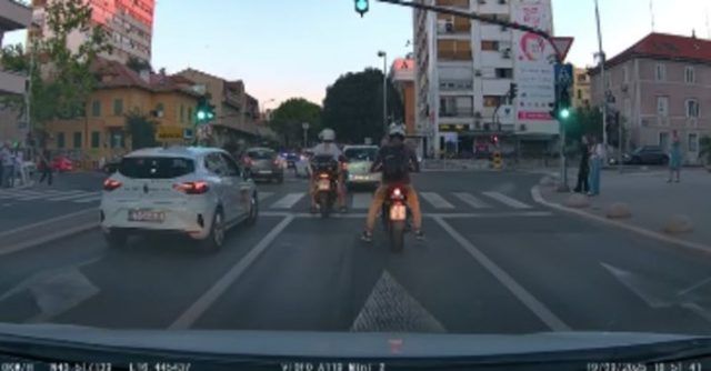 e1029822 0247 4f23 b7d2 a81771861dd4 (1)