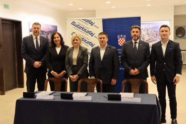 Bespovratna sredstva za nabavku elektricnih autobusa 8