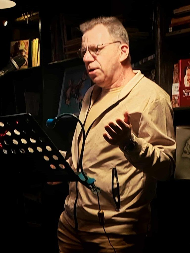 a75dba6f 8e5b 49e6 bf7c 24ebf15b880c