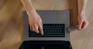 pexels mikhail nilov 6969654