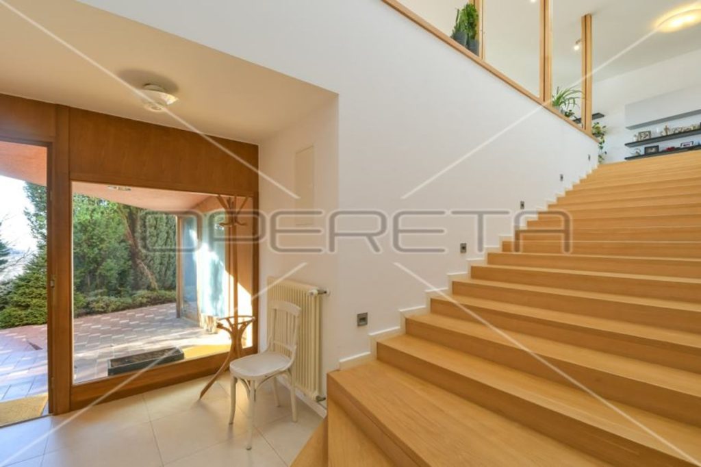 f4f623df daf1 459e abaa 0a50d3c0b4d3