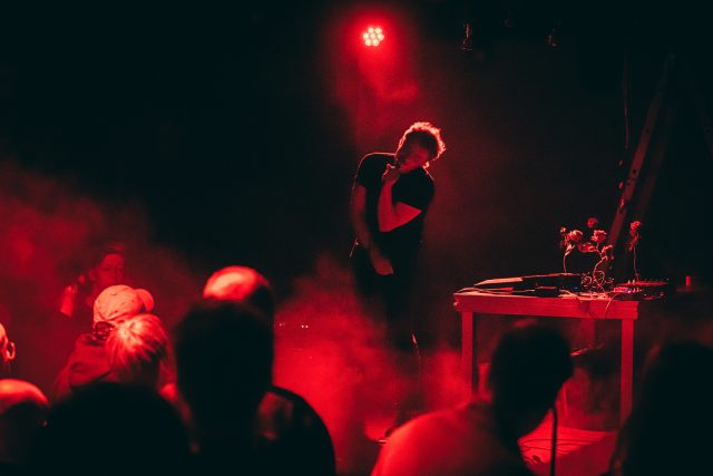 Neon Lies autor Josip Bolonić