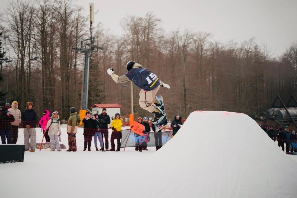 7648b43d ecb9 491f a742 1d64d9d21398