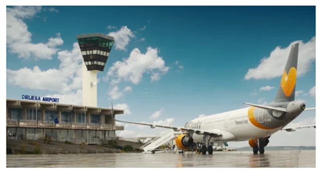 b7f98b39 62e0 497c bc46 8e4a465fc3c0.v1 b7f98b39 62e0 497c bc46 8e4a465fc3c0.v1