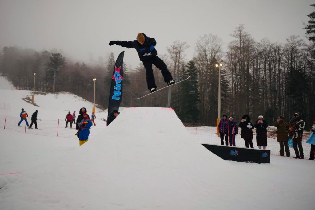 f4947d4d 2e32 4a4f 9661 a7e85f5cccbe