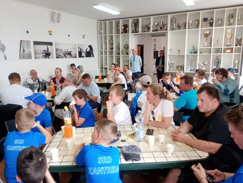 669147160 1305246494851892 2610056990265265723 n