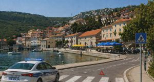 7cb519fc 9eb8 454f b2ce 3508a5bb46dd