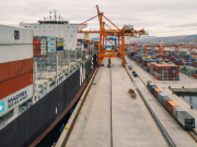 Butković, Rinčić i Kirigin u Opatiji otvaraju raspravu o milijardama u prometu i budućnosti Luke Rijeka Lučki terminal u Rijeci