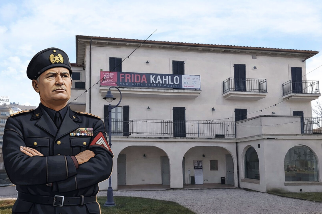 Mussolini ispred vile u Italiji Mussolini ispred vile u Italiji