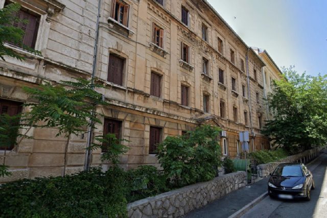 Stambena zgrada u Vukovarskoj ulici