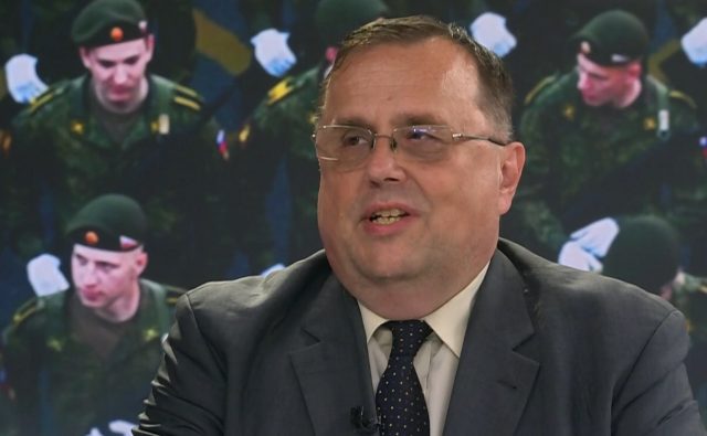 Robert Barić
